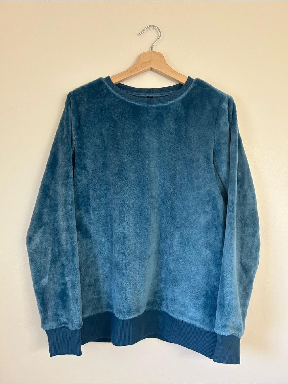 GAIAM Teal Blue Plush Fleece Crewneck Sweatshirt Soft Lounge Sweater Small⁠